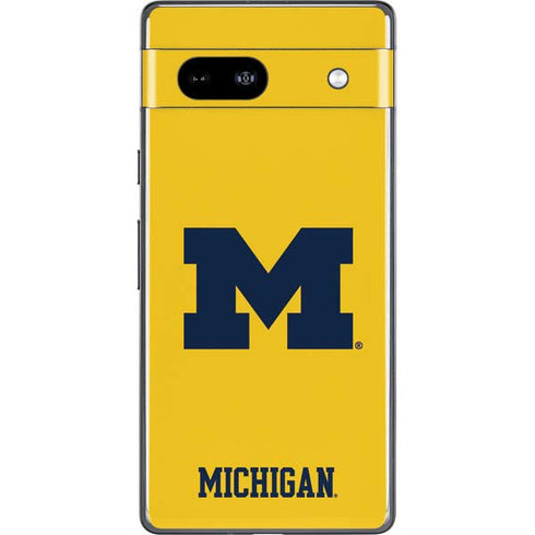 University of Michigan M Logo Yellow Google Pixel 7a Skin